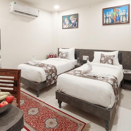 Hotel Royal Ocean Prime Dźajpur Zewnętrze zdjęcie